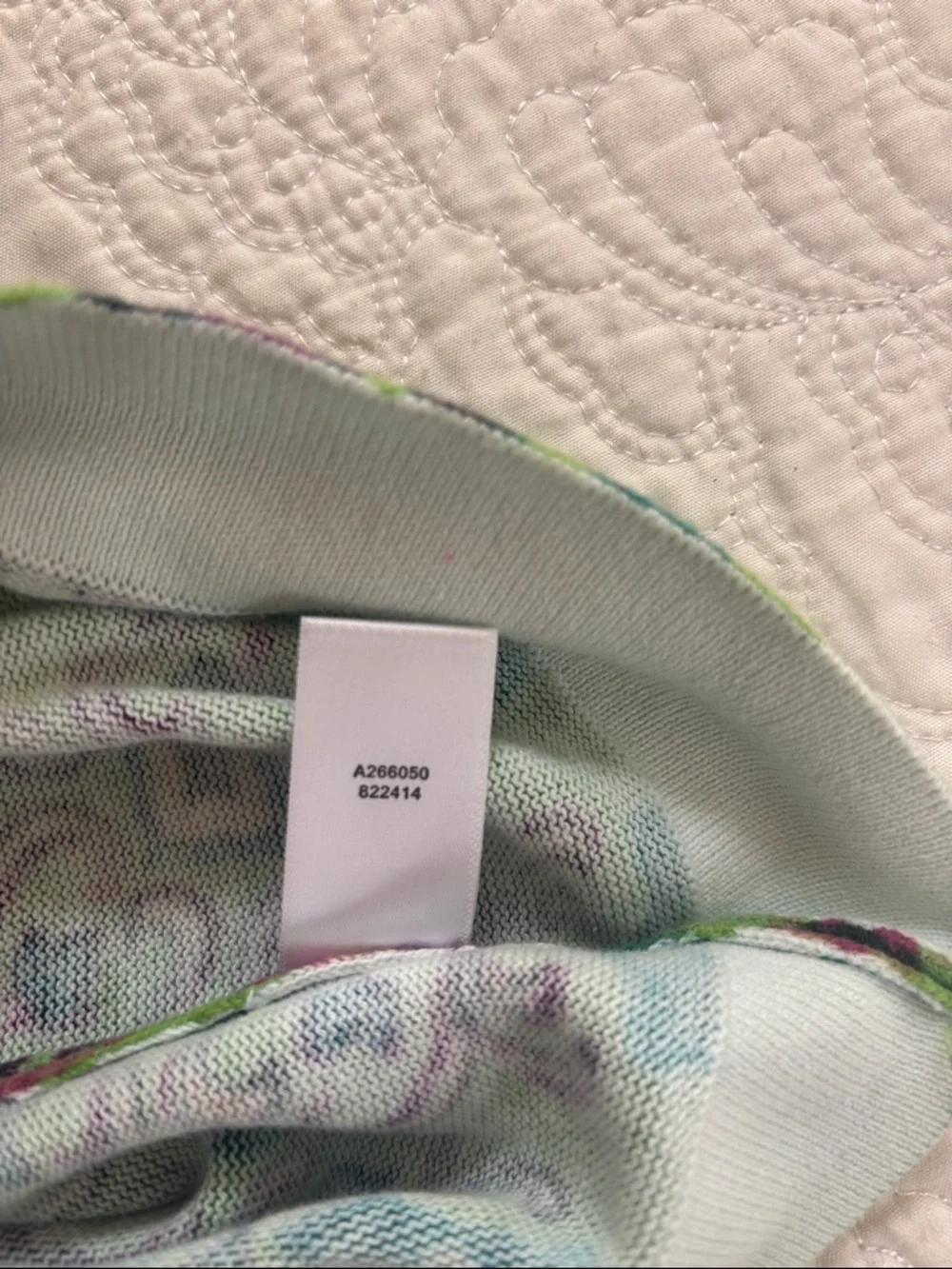 Isaac Mizrahi Live™️ size Large green paisley look button down cardigan - Picture 10 of 10